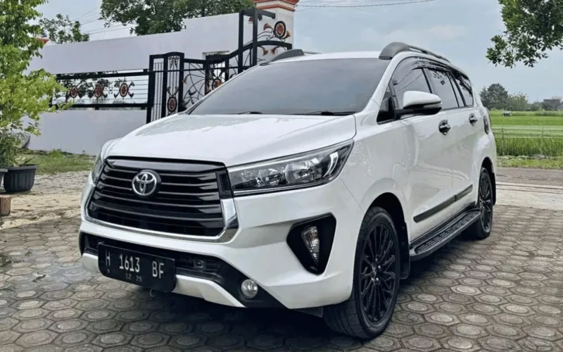 Toyota Innova Reborn